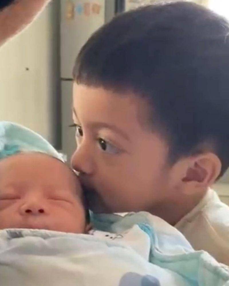 Instagram.com/dewayoga_07