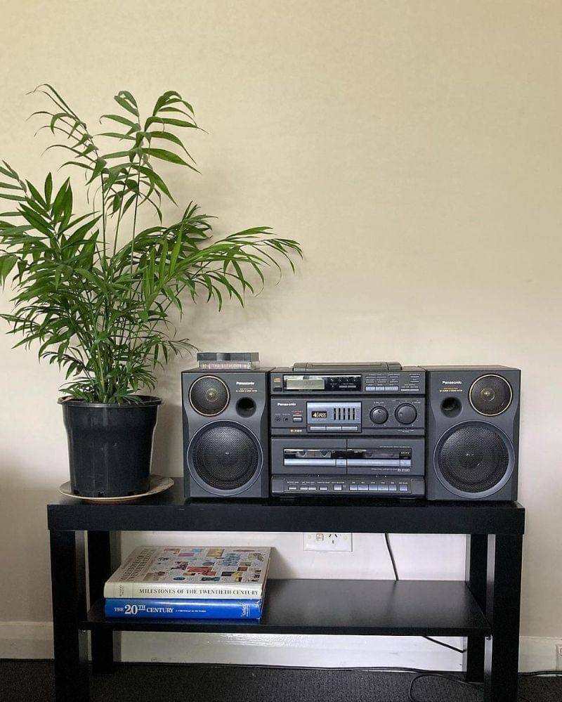 Instagram.com/barnard.music