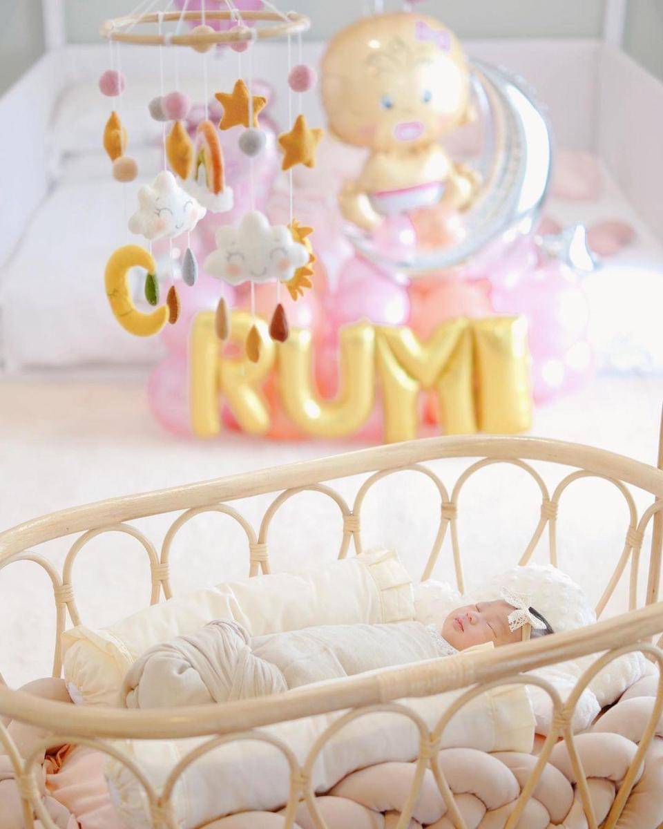 Instagram.com/dianpelangi