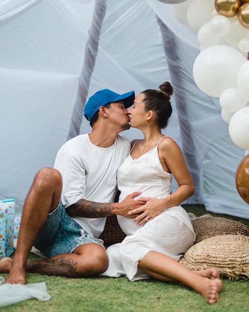 Instagram.com/jenniferbachdim 