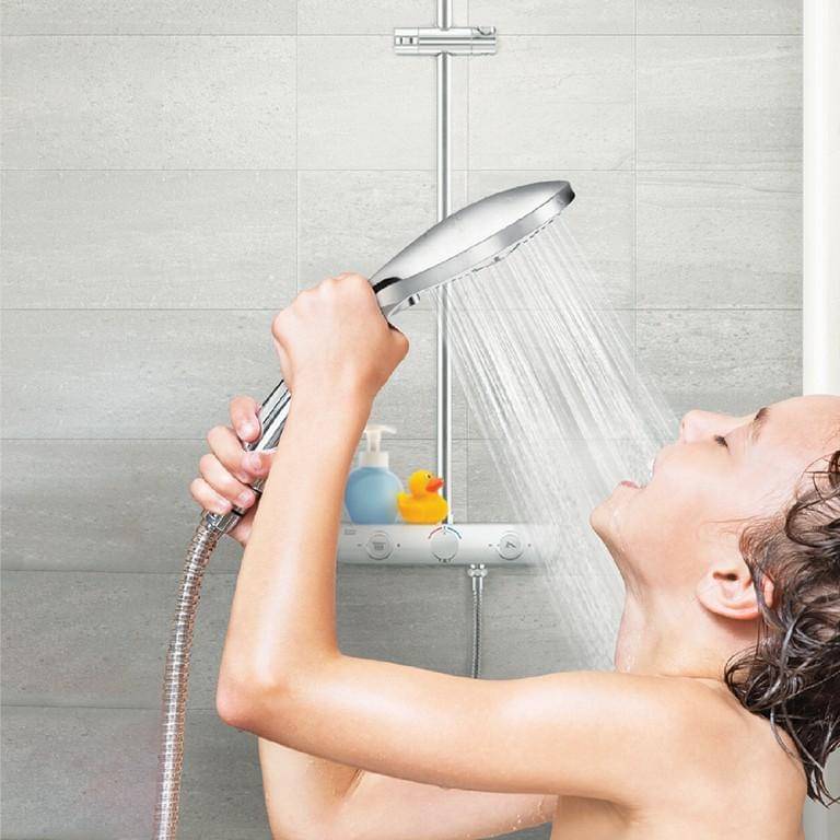 American Standard™ Auto Temperature Mixer Shower System - Instagram.com/americanstandardid