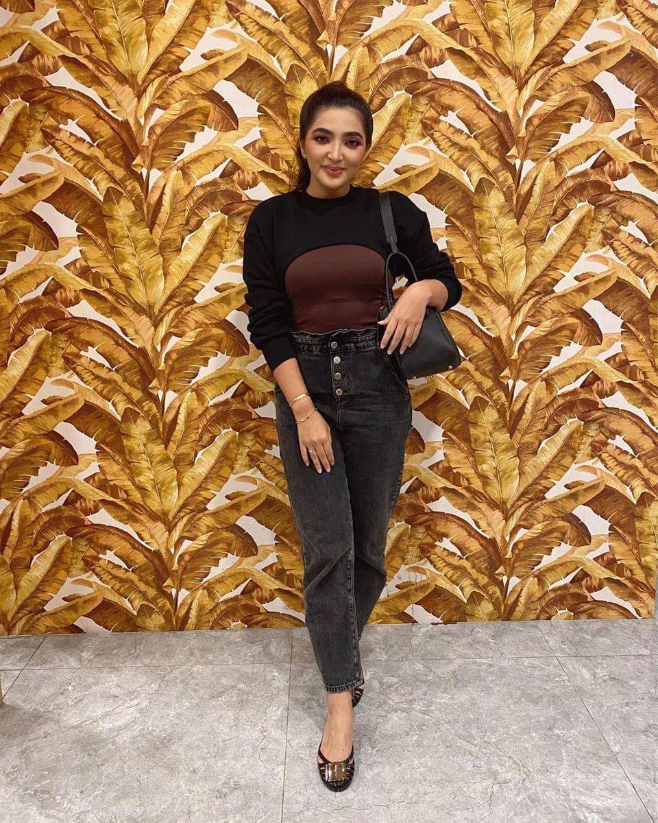 Instagram.com/ashanty_ash