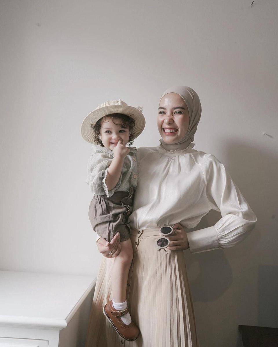 Instagram.com/hamidahrachmayanti