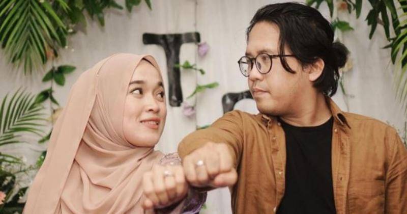 Instagram.com/ririe_fairus/