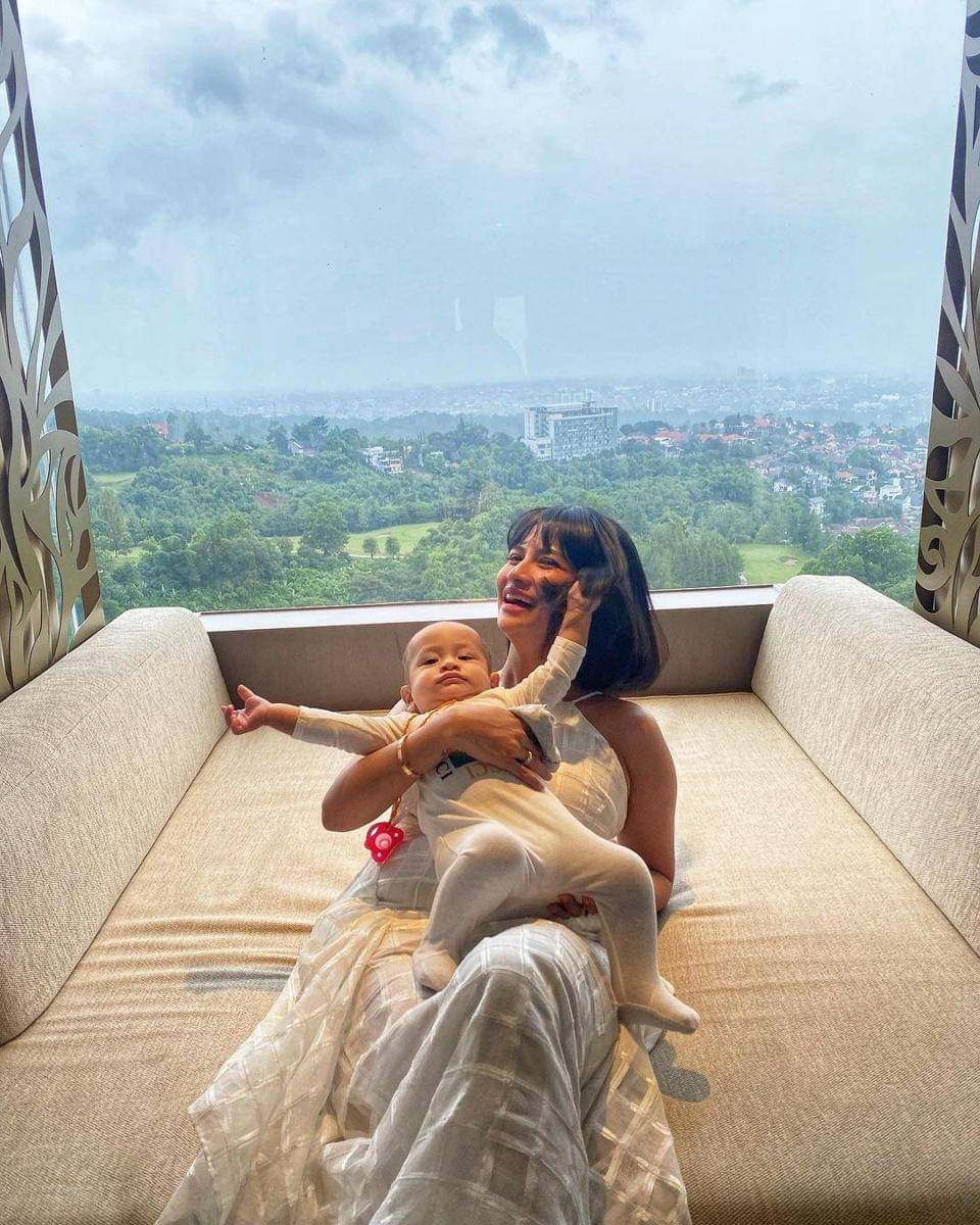 Instagram.com/vanessaangelofficial