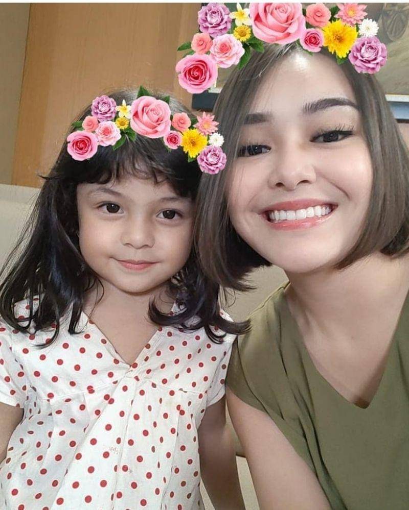 Instagram.com/farashakila2015