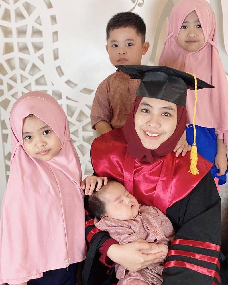 Instagram.com/okisetianadewi