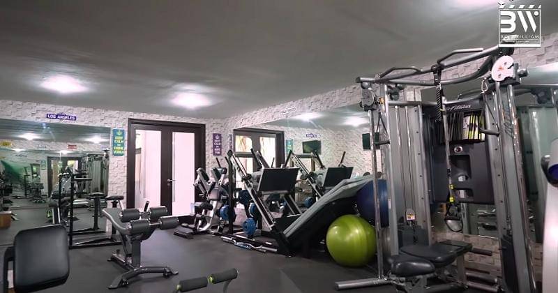 Youtube.com/BoyWilliam    