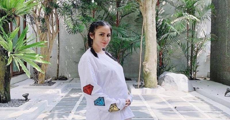 youtube.com/Momo Youtube Channel