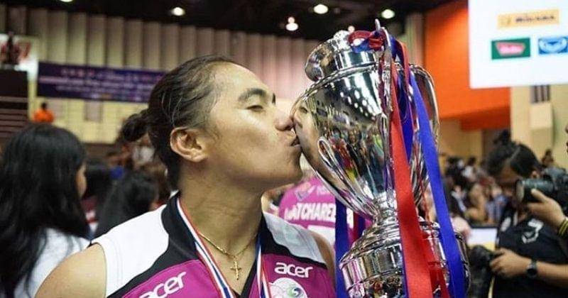 Instagram.com/apriliamanganang_