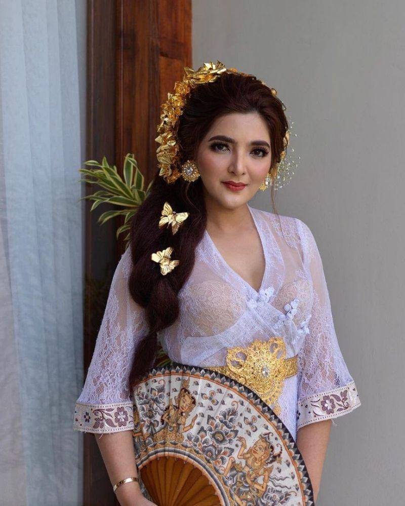 Instagram.com/ashanty_ash