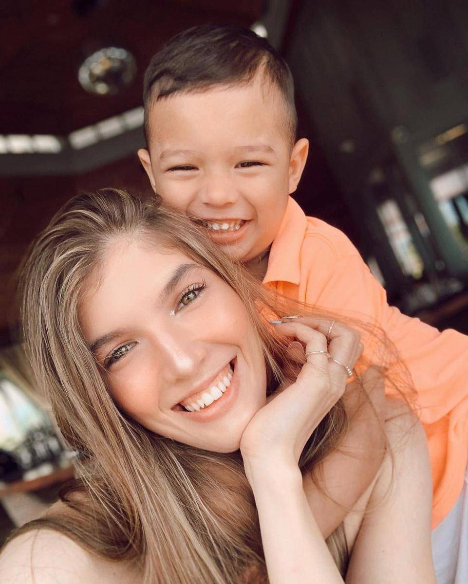 Instagram.com/Mikailapatritz