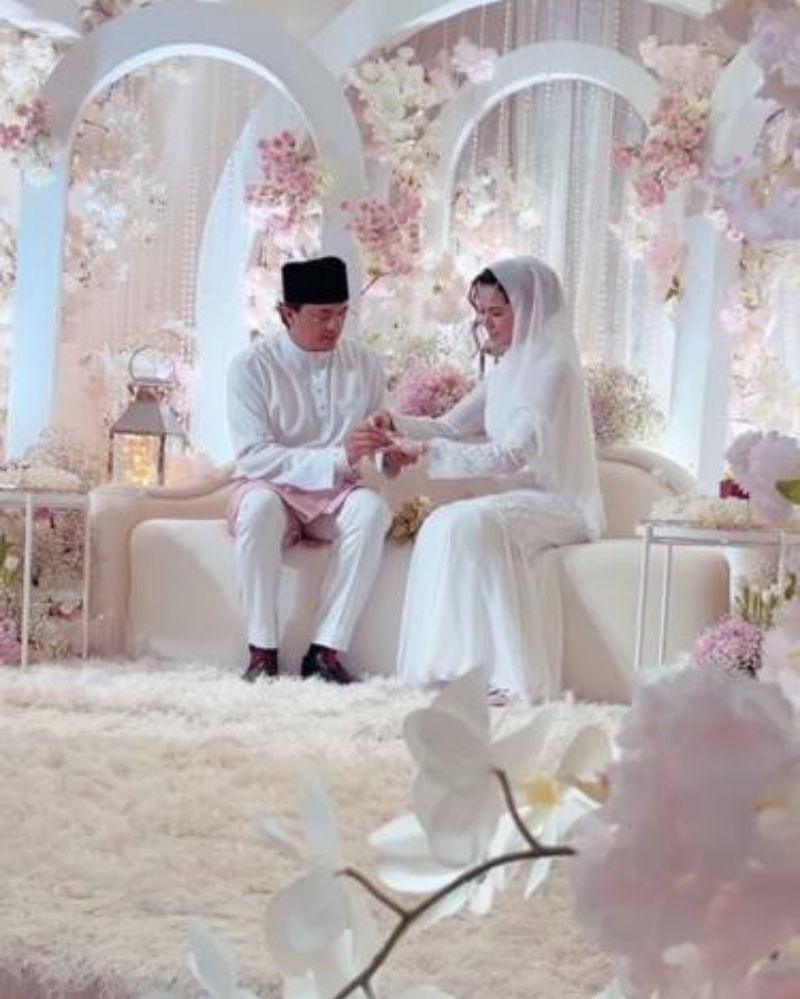 Instagram.com/neelofa