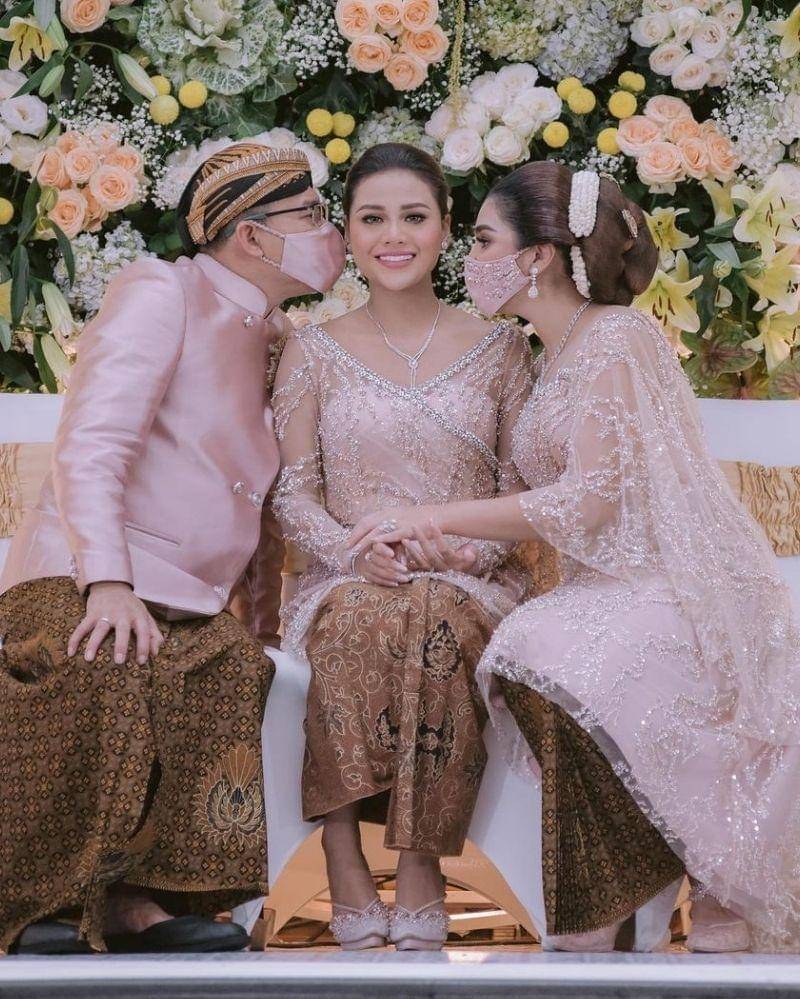 Instagram.com/ashanty_ash