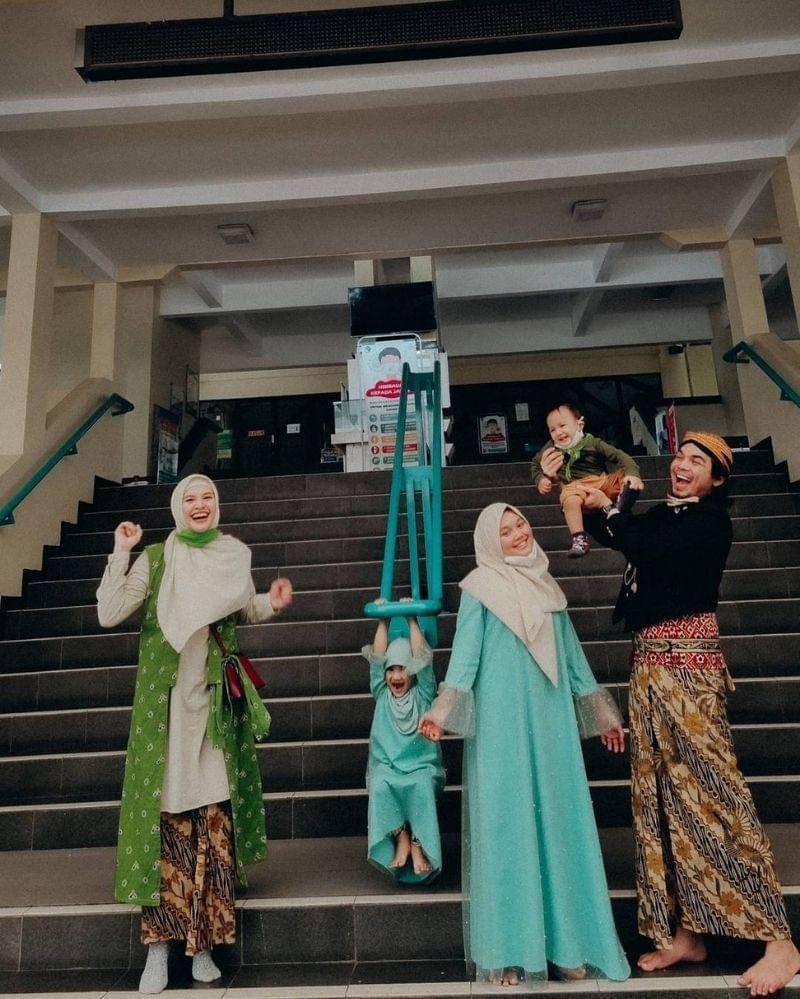 Instagram.com/ratu_anandita