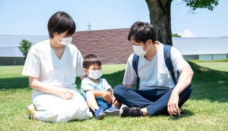 Shutterstock/T.TATSU