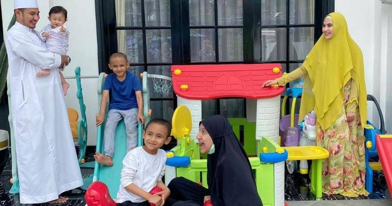 Instagram.com/kartikaputriworld