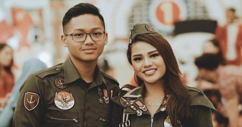 Sibling Goals Sejak Kecil! 7 Potret Azriel dan Aurel Hermansyah 