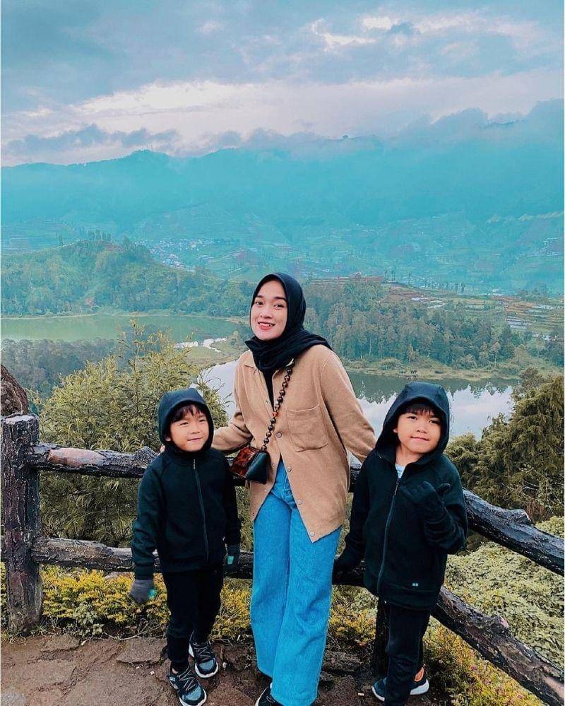 Instagram.com/ririe_fairus