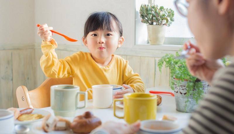 Shutterstock/ucchie79