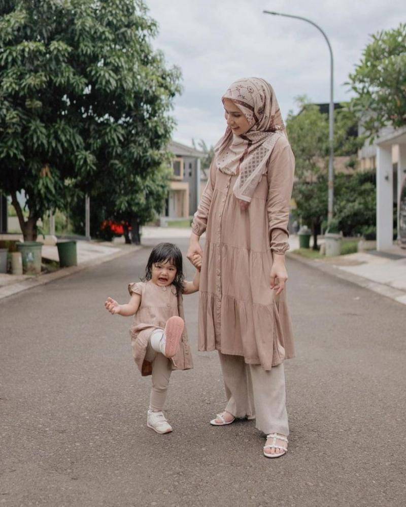 Instagram.com/dwihandaanda/