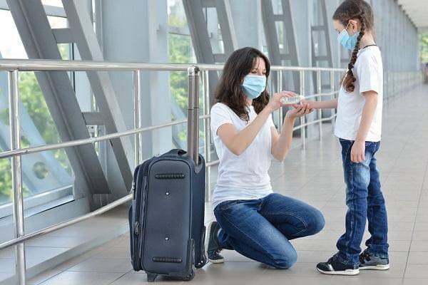 Shutterstock/StanislavSukhin