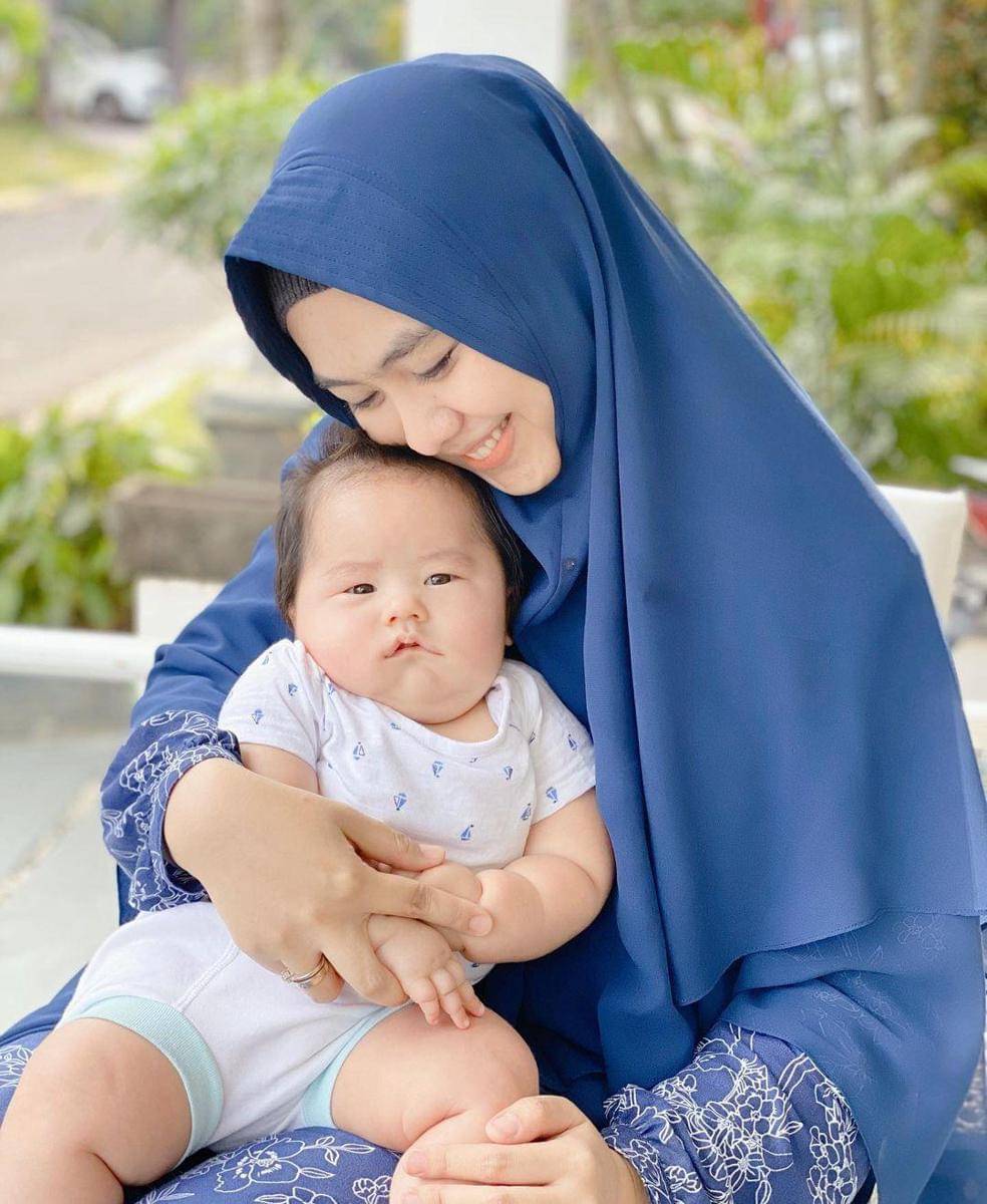 Instagram.com/okisetianadewi