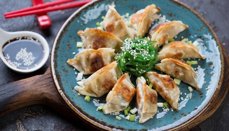 Shutterstock/Nickola_Che