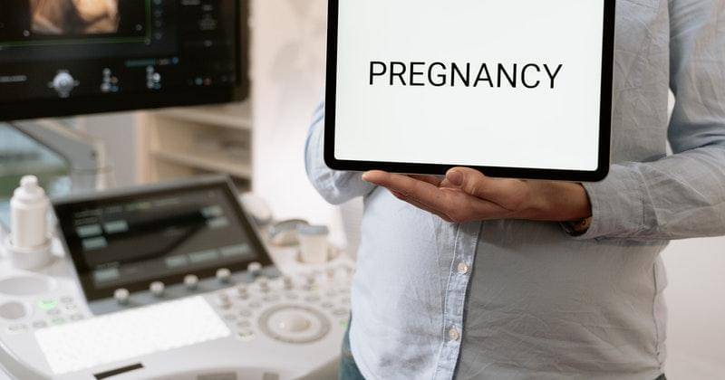 Pexels/mart-production