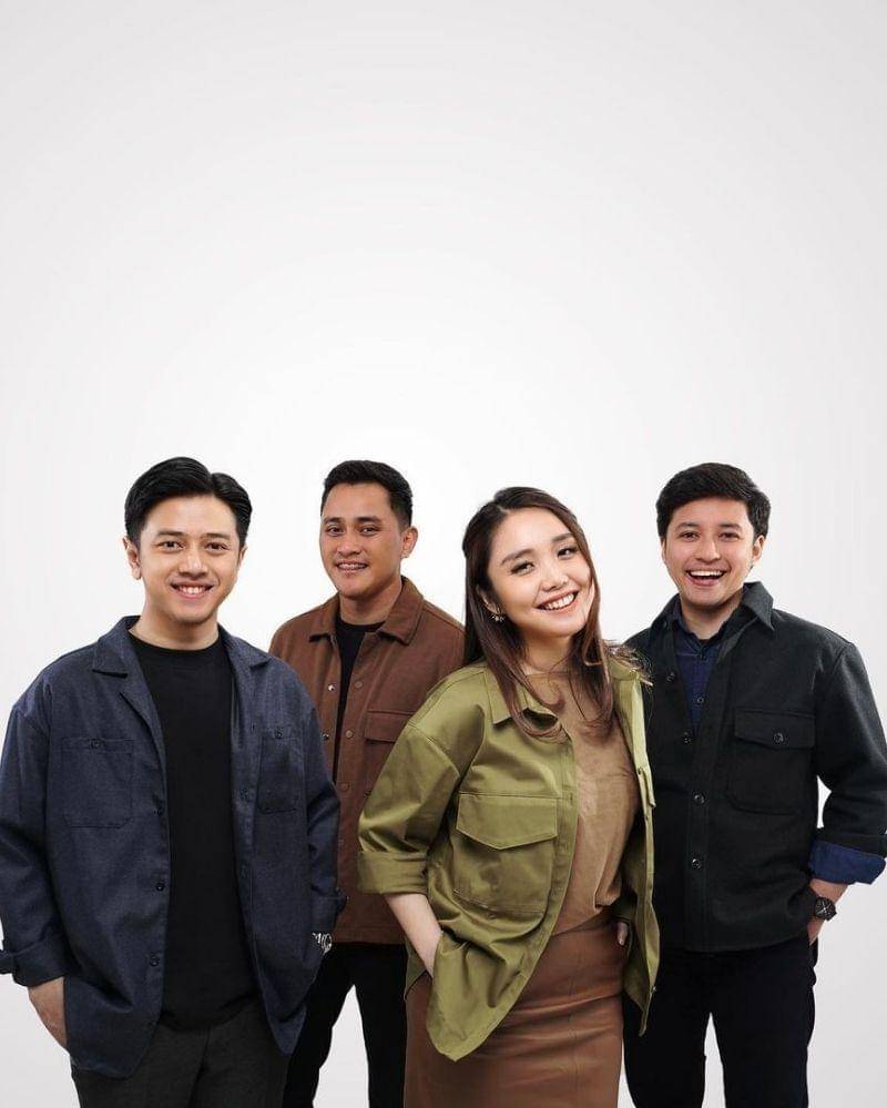 Instagram.com/sayhivi