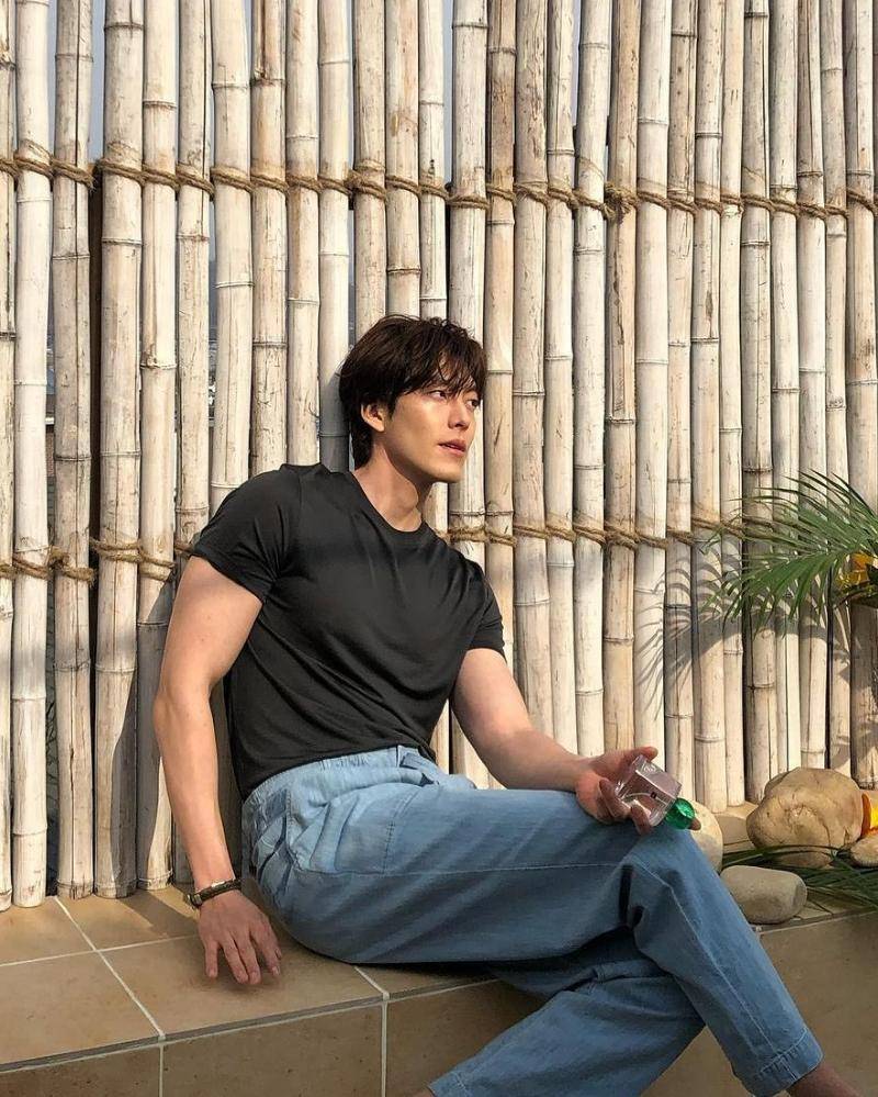 Instagram.com/____kimwoobin