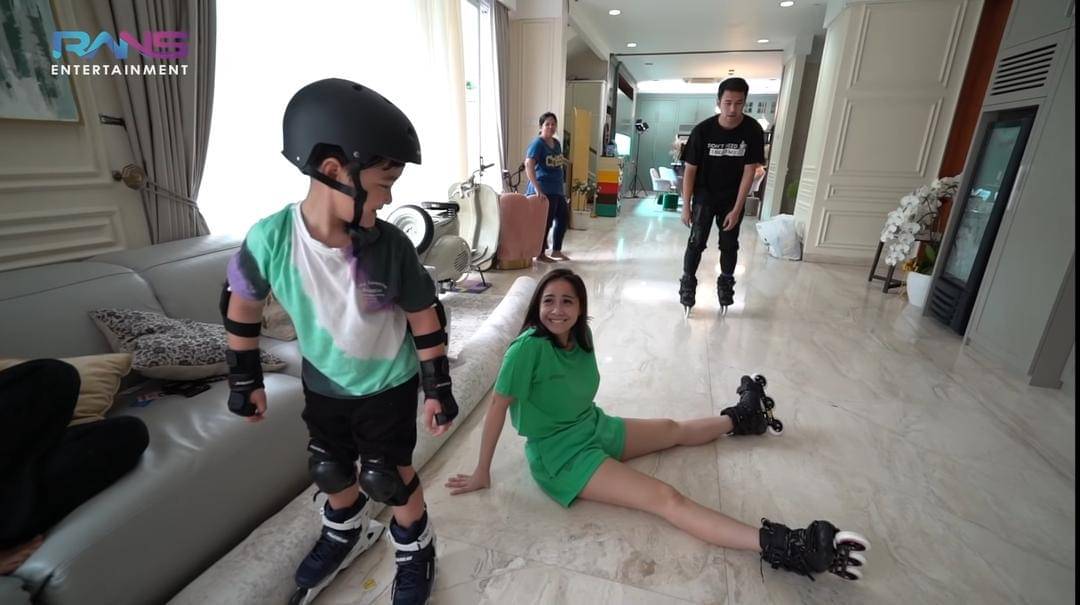 YouTube/RANS Entertainment