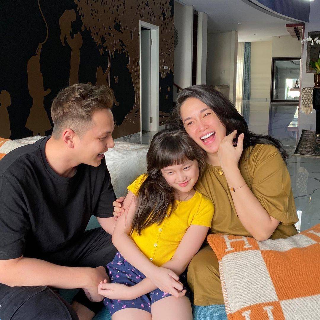 instagram.com/ussypratama