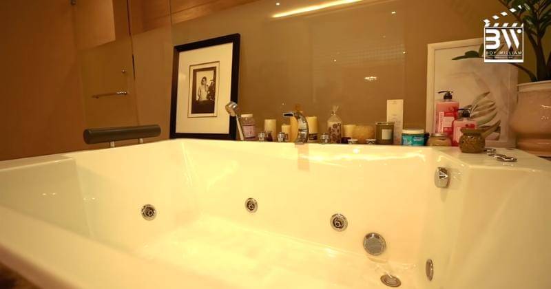 Youtube.com/Boy William