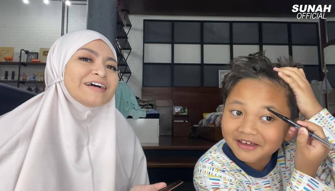 YouTube/Sunah Official