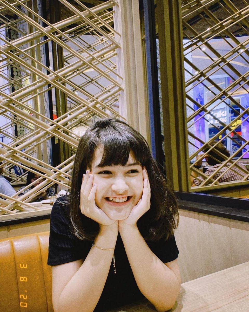 Instagram/Sandrinna_11