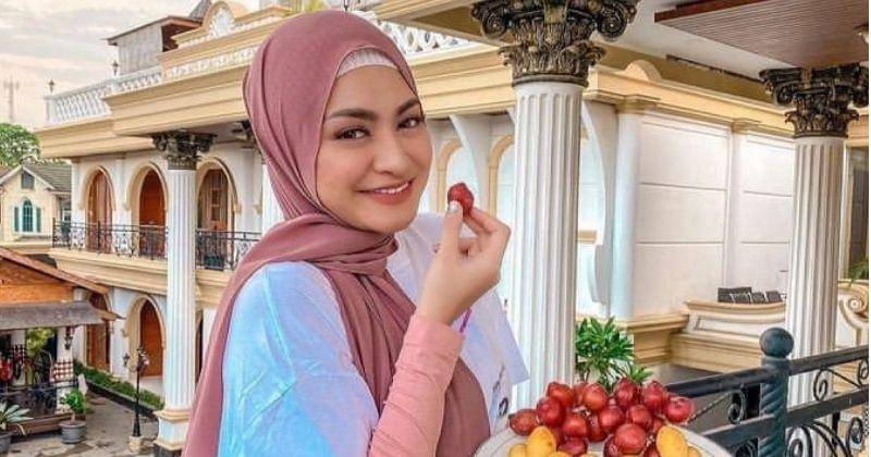 Instagram.com/nathalieholscher