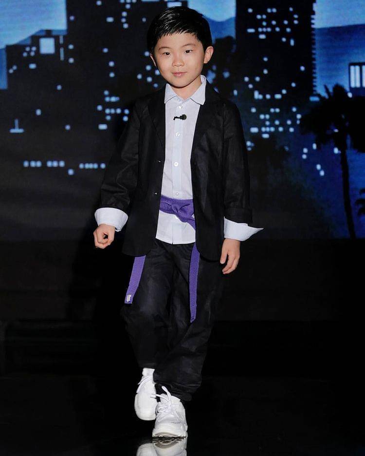 Instagram.com/official.alankim