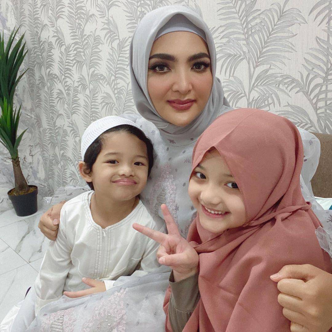 Instagram.com/ashanty_ash