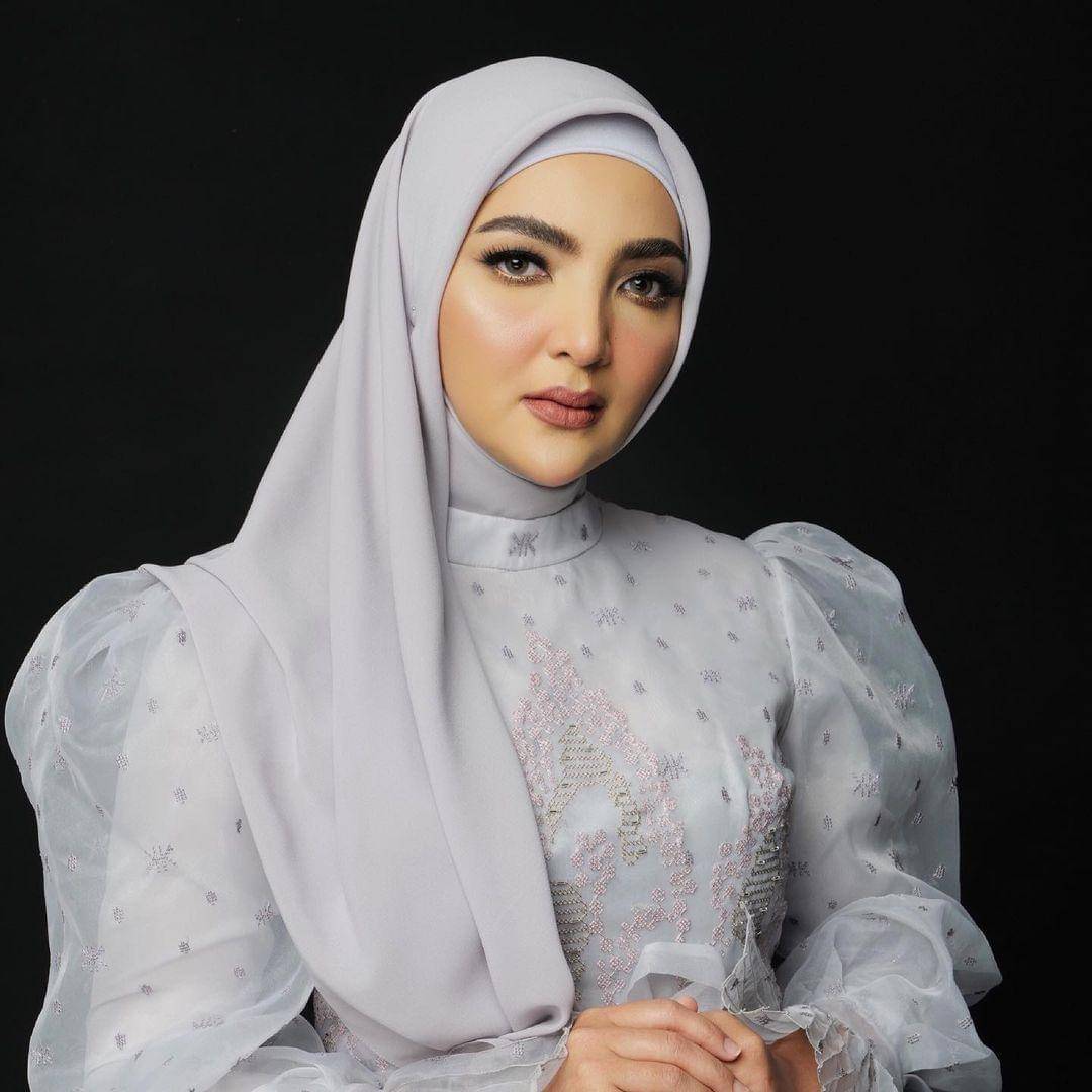 Instagram.com/ashanty_ash