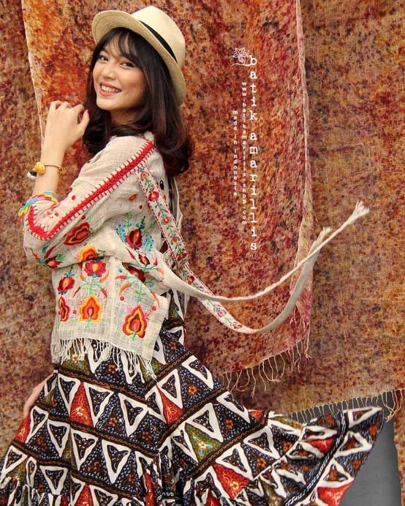 Instagram.com/Batikamarillis