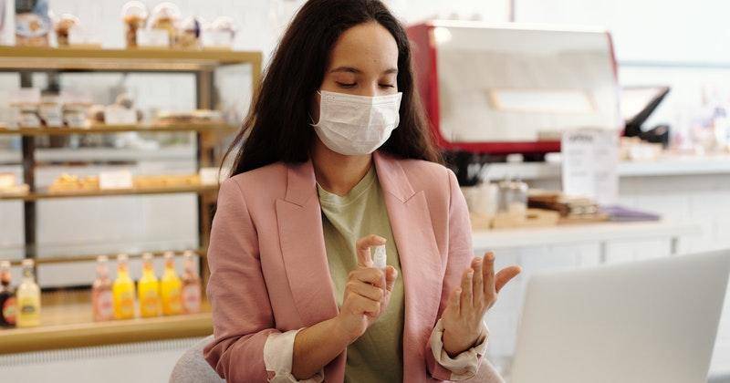 Masalah Kulit yang Terjadi akibat Sering Menggunakan Hand Sanitizer