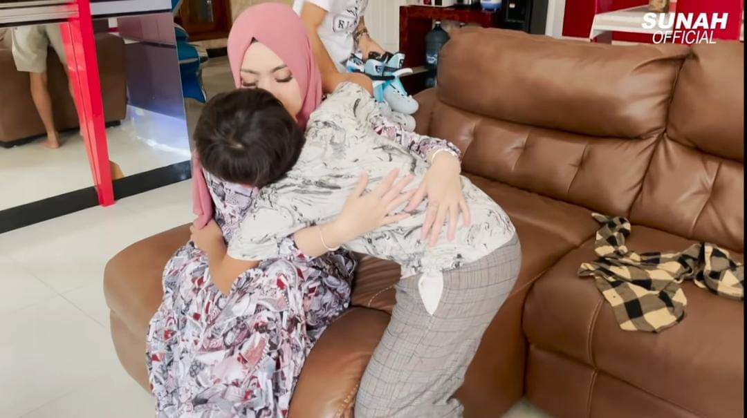 YouTube/Sunnah Official TV