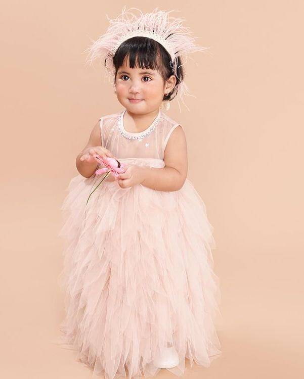 Instagram.com/Rachelvennya