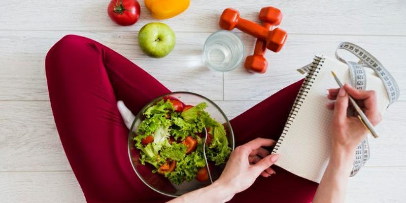 7 Diet yang Cocok untuk Perempuan yang Menopause