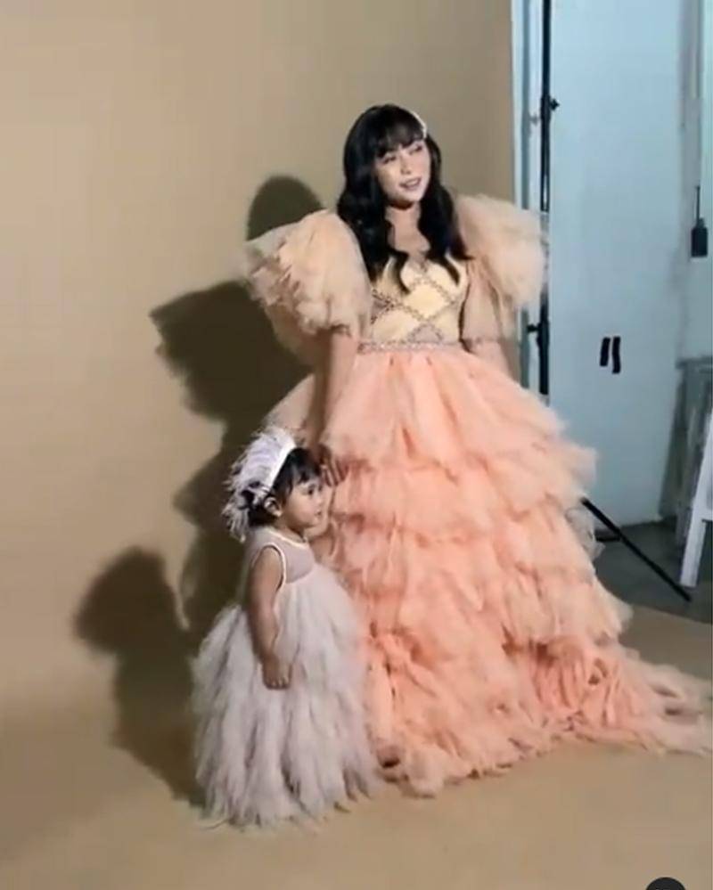 Instagram.com/Rachelvennya