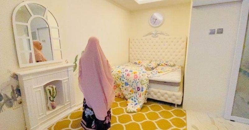 Instagram.com/apriljasmine85