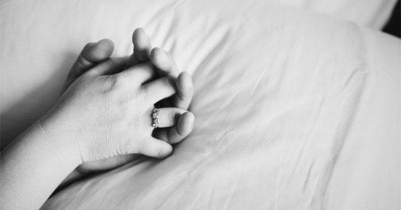 Penyebab Istri Tidak Percaya Diri saat Berhubungan Badan dengan Suami