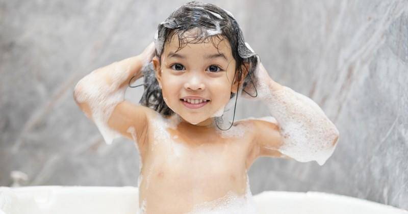 Shutterstock/Asada Nami