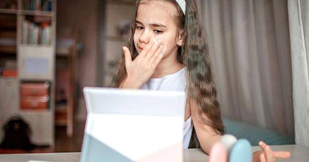 Freepik/Maria.symchych